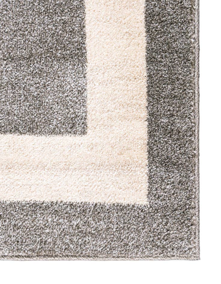 Detail image of 2' x 6' Angelica Runner Rug