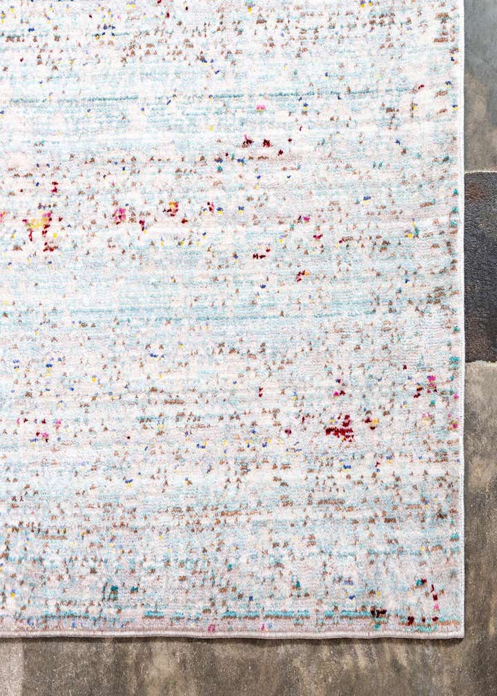 2' 7 x 9' 10 Aqua Runner Rug