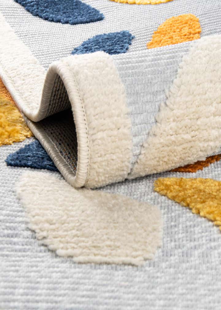 2' x 6' Easy-Clean Aruba Indoor / Outdoor Runner Rug