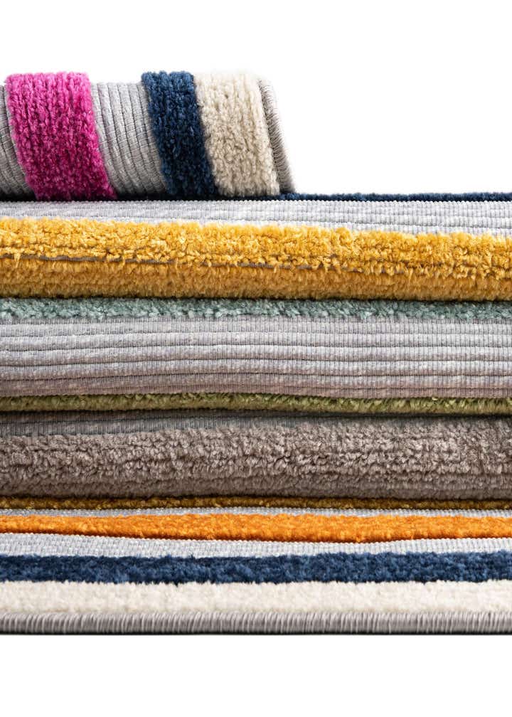 2' x 8' Easy-Clean Aruba Indoor / Outdoor Runner Rug