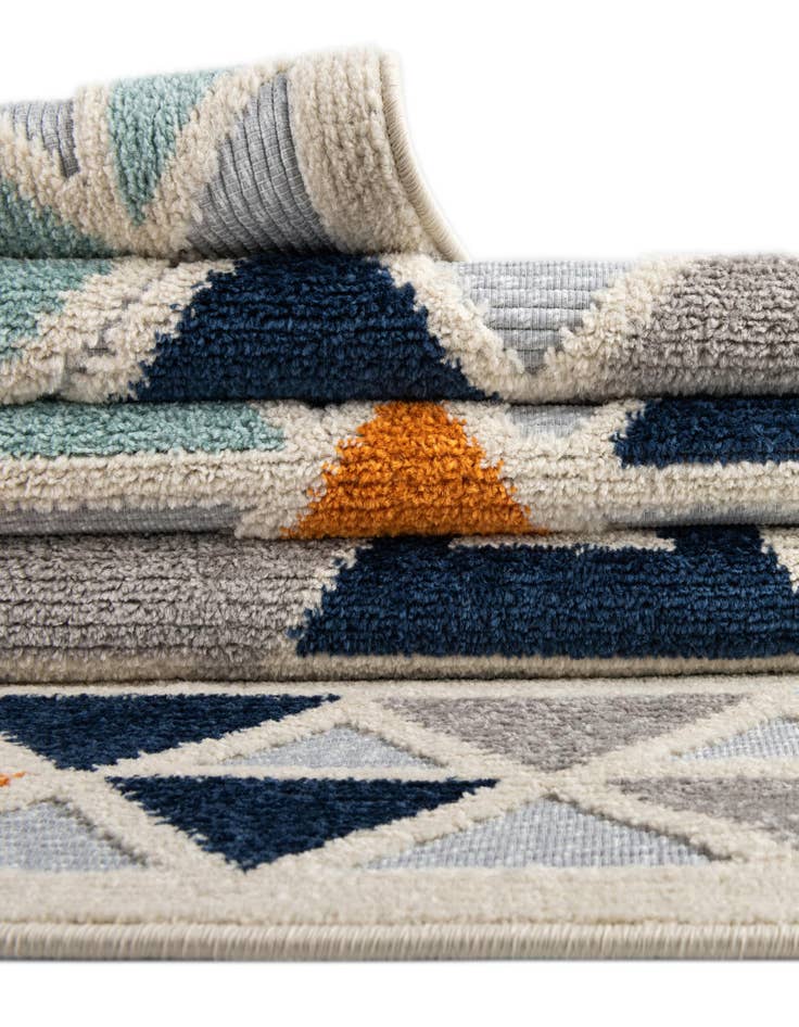 Detail image of 2' x 6' Easy-Clean Aruba Indoor / Outdoor Runner Rug