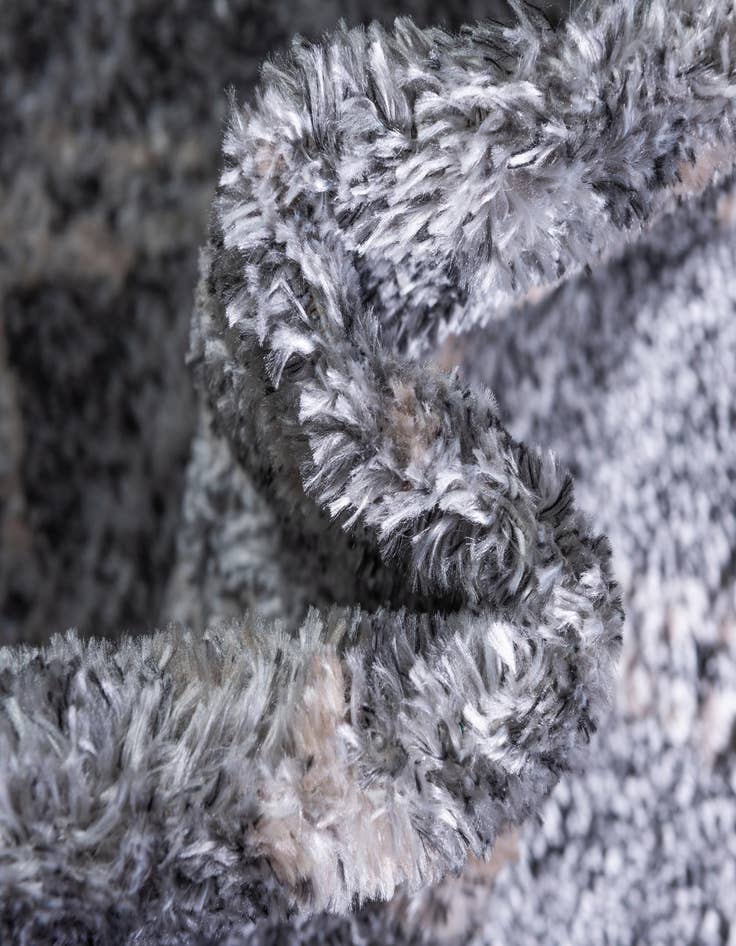 Detail image of 3' 6 x 13' Atlas Runner Rug