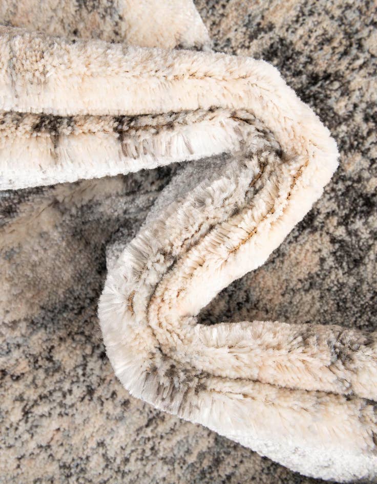 Detail image of 2' 2 x 6' Berkshire Runner Rug