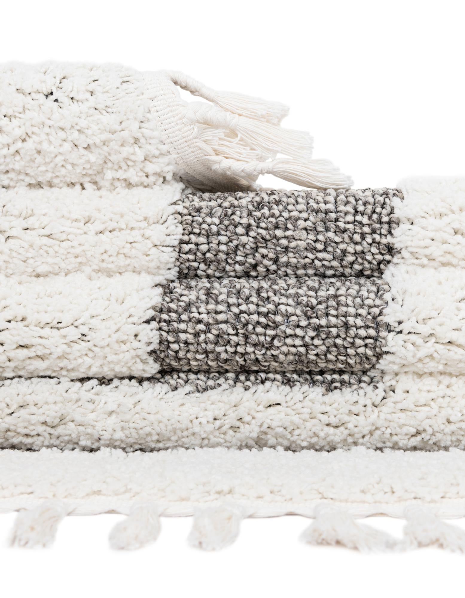 2' x 6' Boho Runner Rug