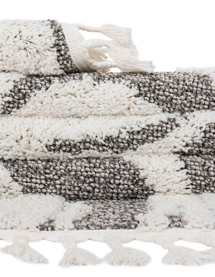 2' x 8' Boho Runner Rug