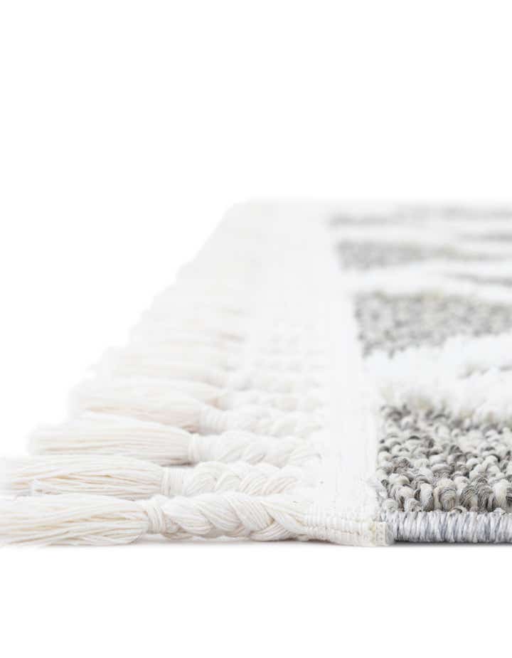 2' 7 x 12' Boho Runner Rug