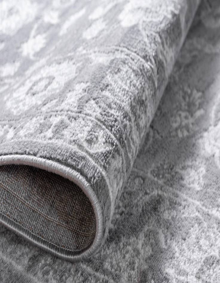 Detail image of 2' x 6' Boston Runner Rug