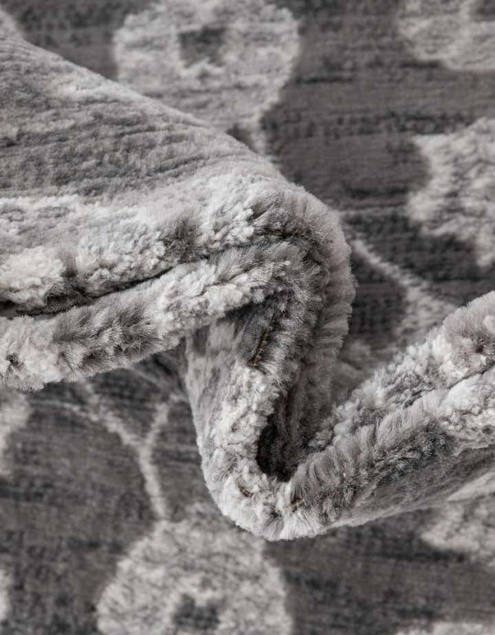 2' x 5' 3 Boston Runner Rug