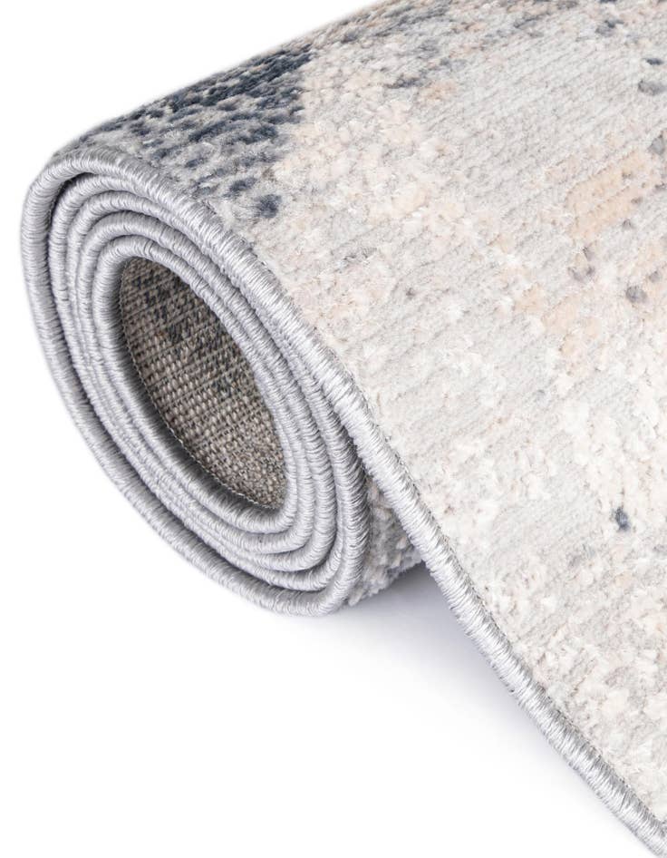 Detail image of 2' 2 x 6' Caspian Runner Rug