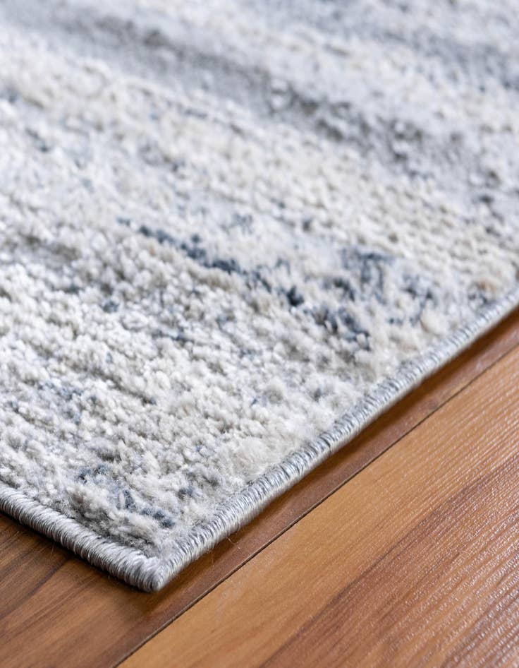 Detail image of 2' 2 x 6' Caspian Runner Rug