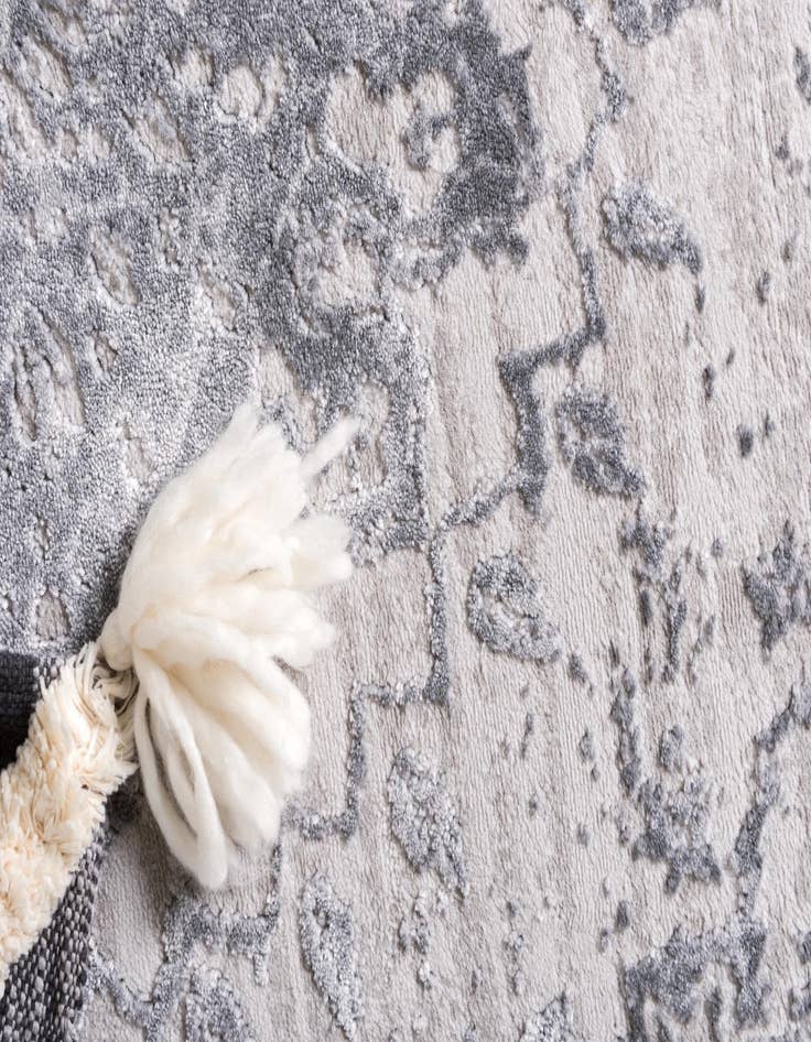 Detail image of 2' x 7' Chesterfield Runner Rug