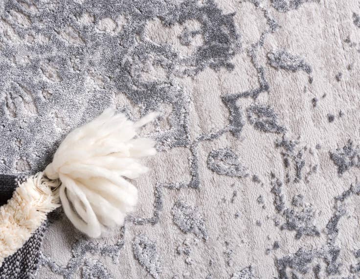 Detail image of 2' 7 x 8' 2 Chesterfield Runner Rug