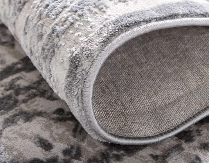 2' 7 x 8' 2 Chesterfield Runner Rug