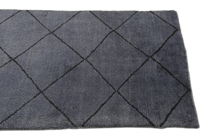 Detail image of 2' 6 x 14' Hand Knotted Darya Wool Runner Rug