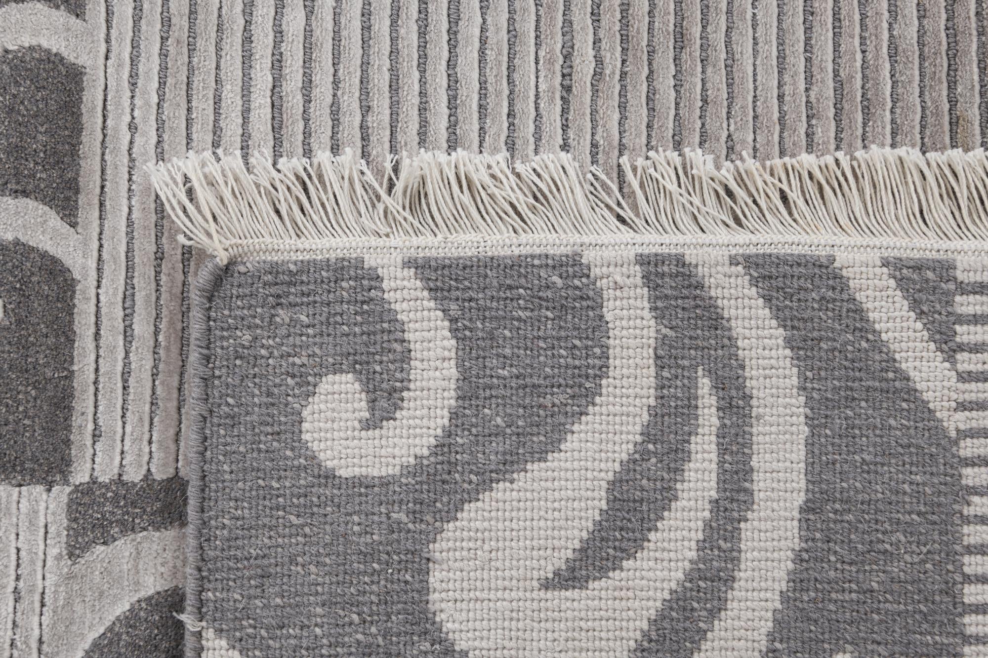 2' 9 x 9' 9 Hand Knotted Darya Wool Runner Rug