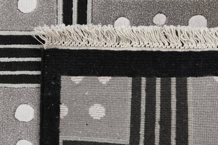 Detail image of 2' 8 x 13' 2 Hand Knotted Darya Wool Runner Rug