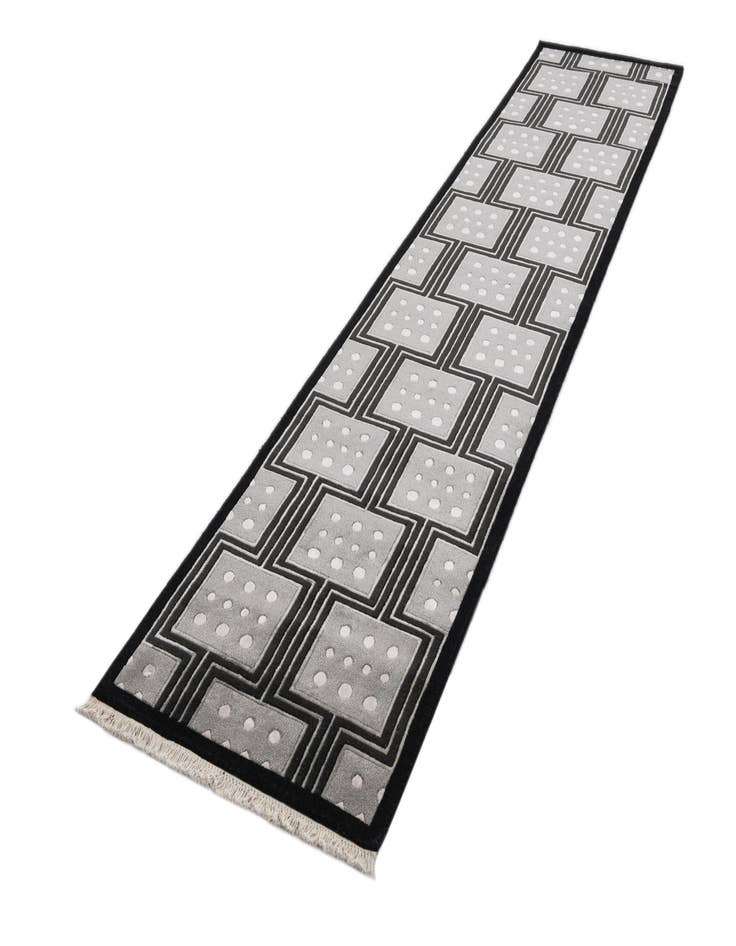 Detail image of 2' 8 x 13' 1  Hand Knotted Darya Wool Runner Rug