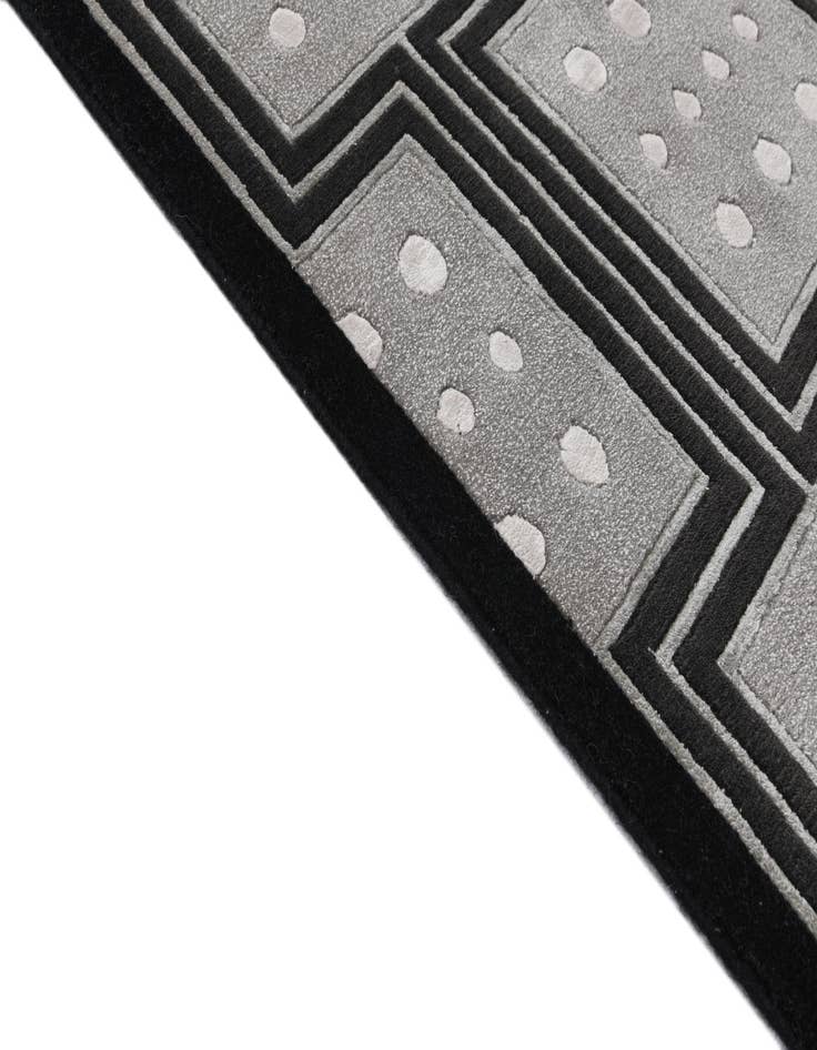 Detail image of 2' 8 x 13' 1  Hand Knotted Darya Wool Runner Rug