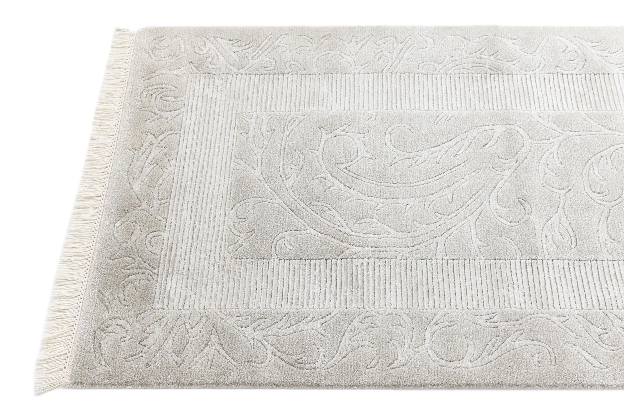 2' 7 x 10' Hand Knotted Darya Wool Runner Rug