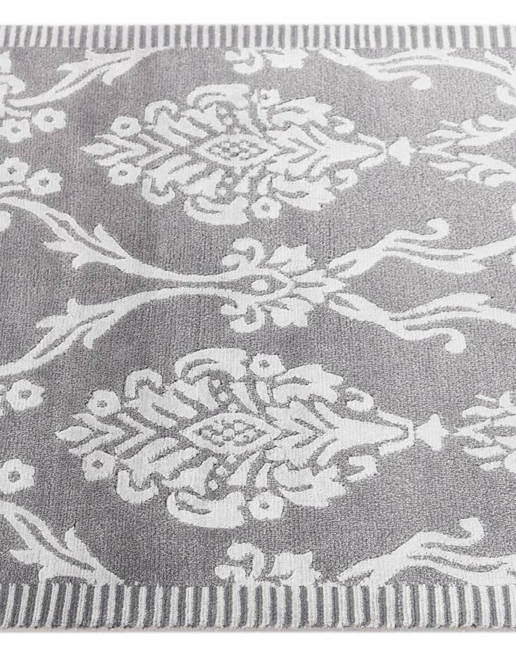 Detail image of 2' 9 x 9' 11  Hand Knotted Darya Wool Runner Rug