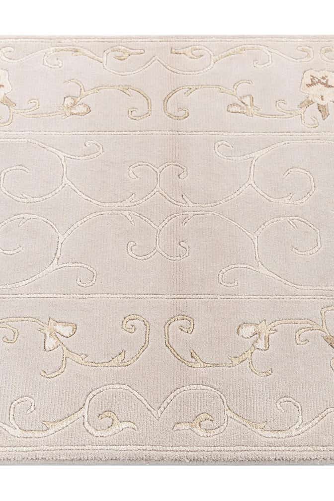 2' 7 x 9' 9 Darya Runner Rug