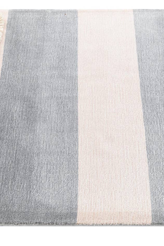 Detail image of 2' 9 x 9' 9 Darya Runner Rug