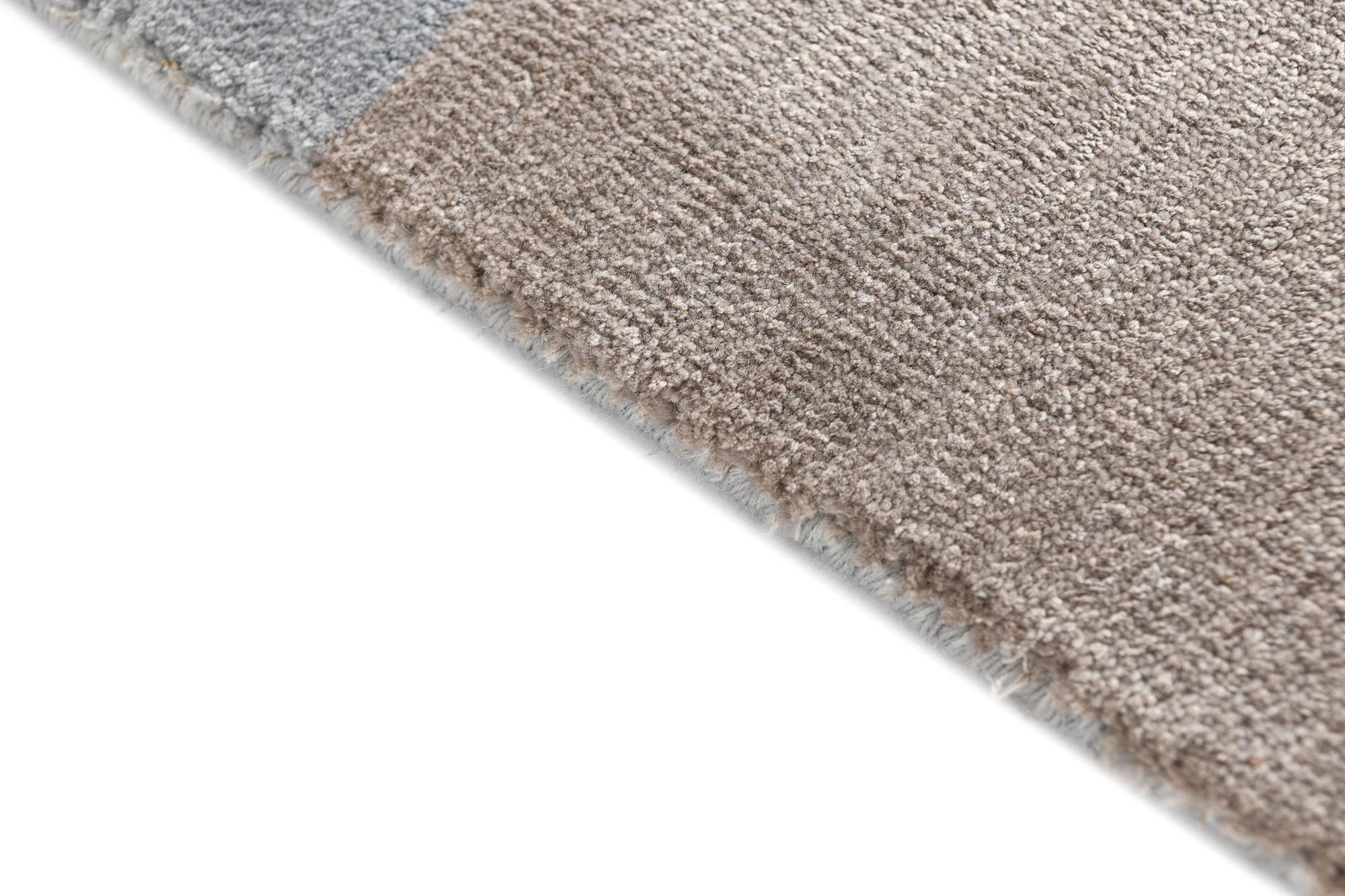 2' 9 x 9' 9 Darya Runner Rug