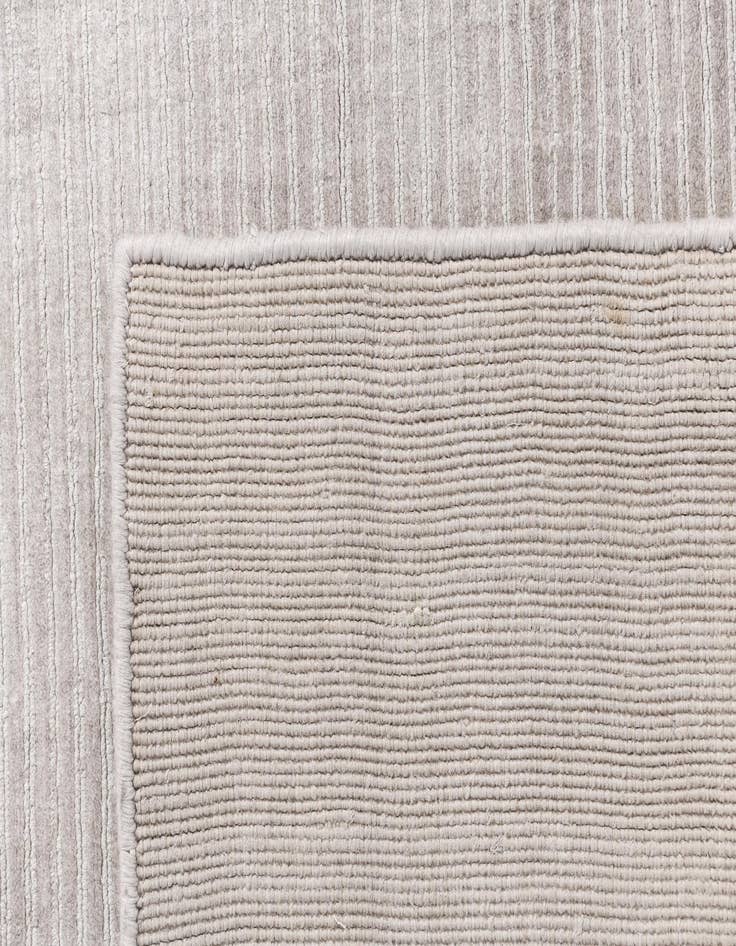 Detail image of 2' 7 x 12' 10 Darya Runner Rug