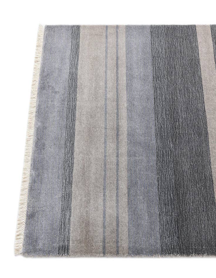 Detail image of 2' 9 x 12' 9 Darya Runner Rug
