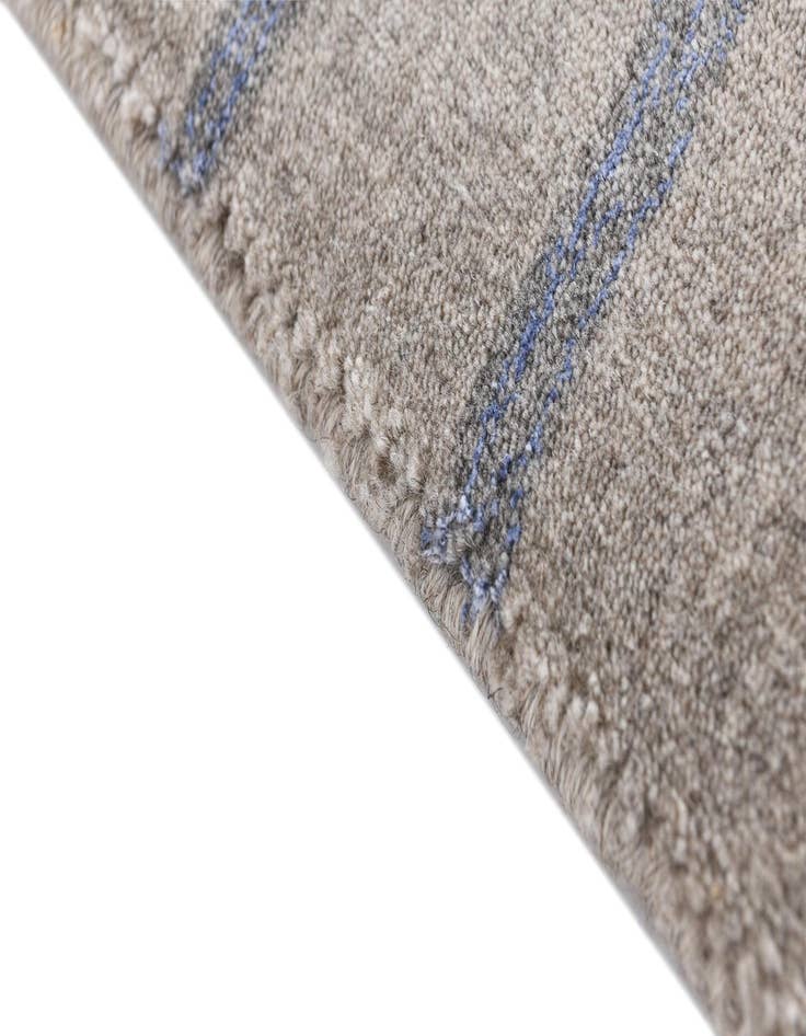 Detail image of 2' 9 x 12' 9 Darya Runner Rug