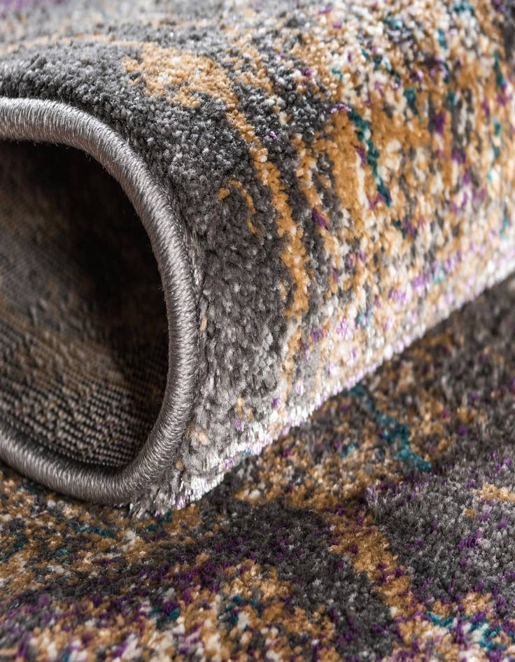 Detail image of 2' 7 x 10' Delilah Runner Rug