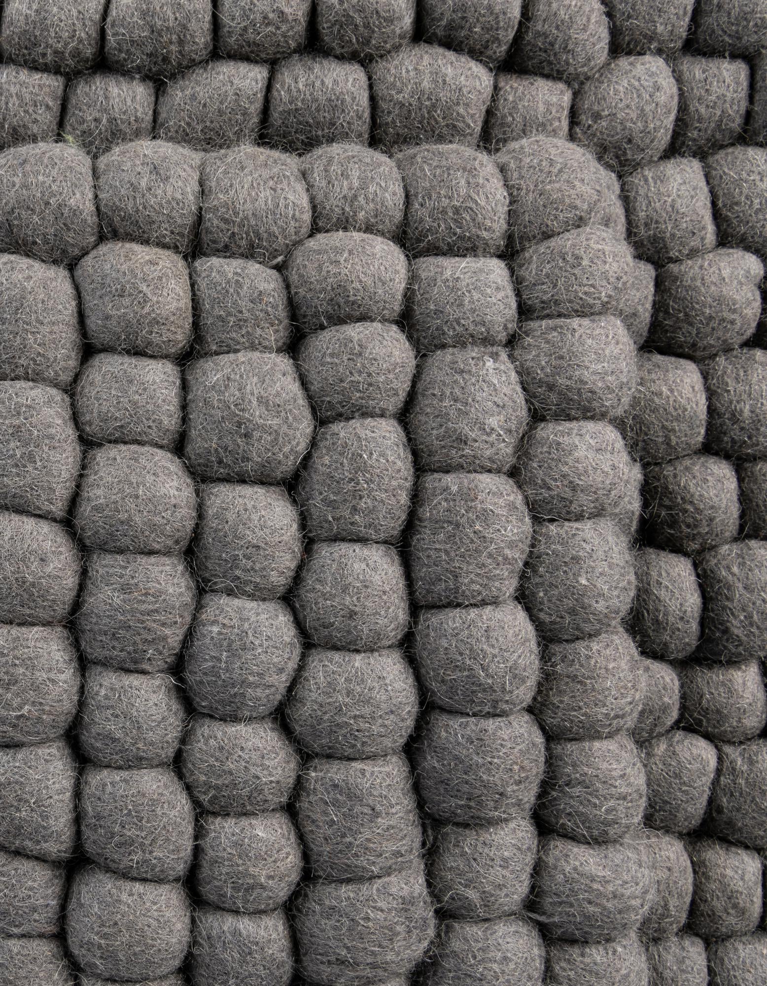 2' x 5' 3 Hand Woven Felt Ball Wool Runner Rug