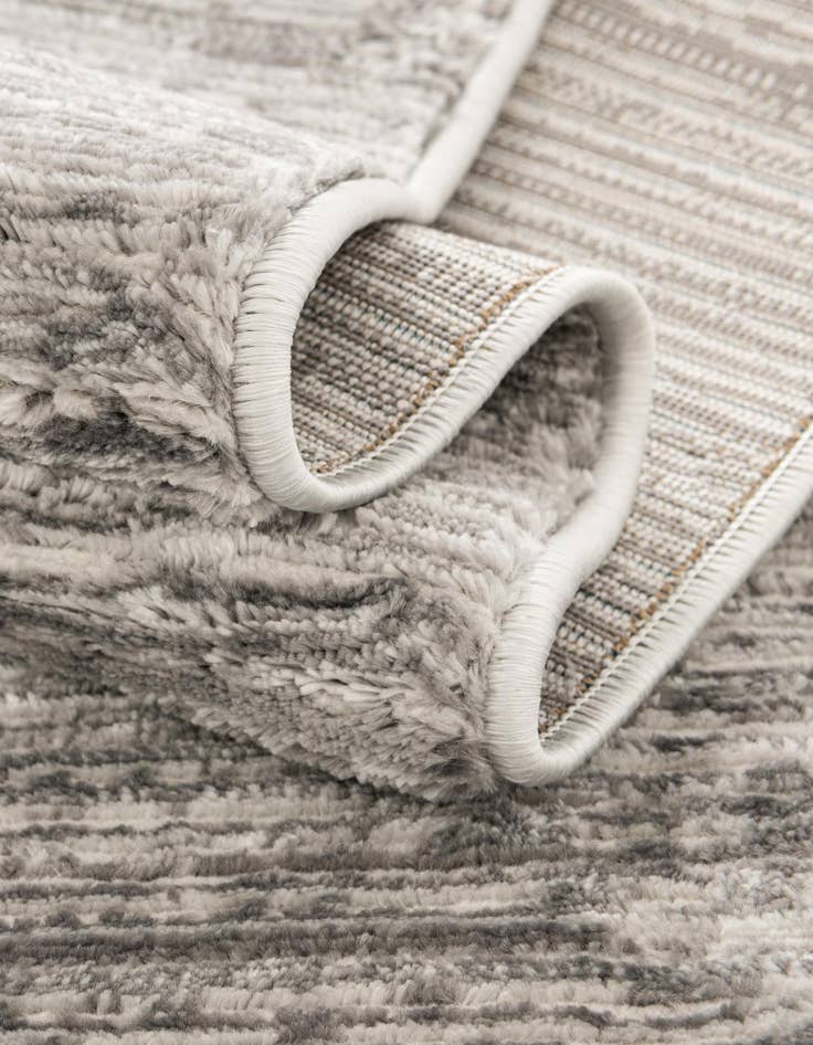 Detail image of 2' 7 x 12' Finsbury Runner Rug