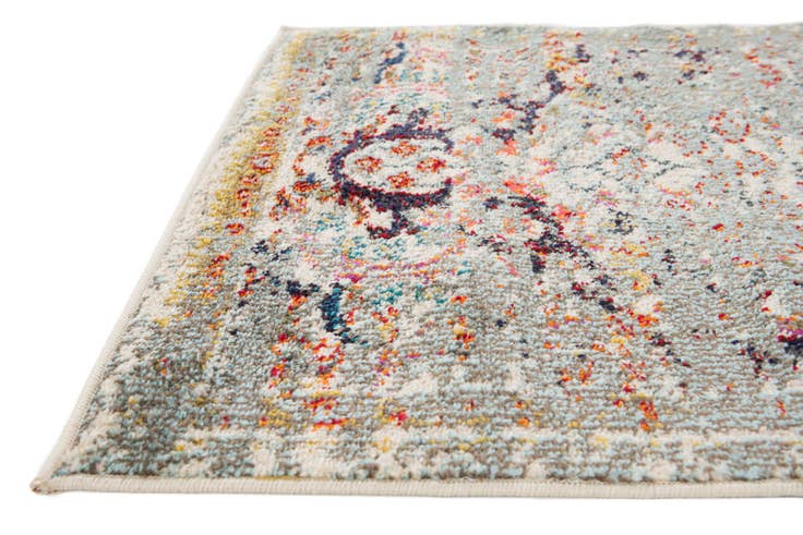Detail image of 2' 6 x 7' 10 Fleur Runner Rug