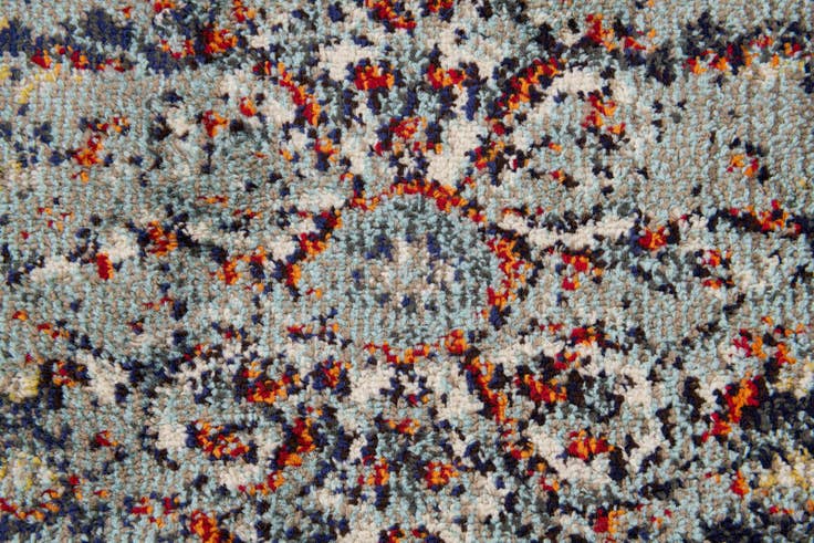 Detail image of 2' 6 x 7' 10 Fleur Runner Rug