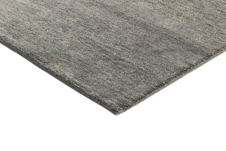 Detail image of 2' 6 x 9' 10 Hand Knotted Gabbeh Wool Runner Rug