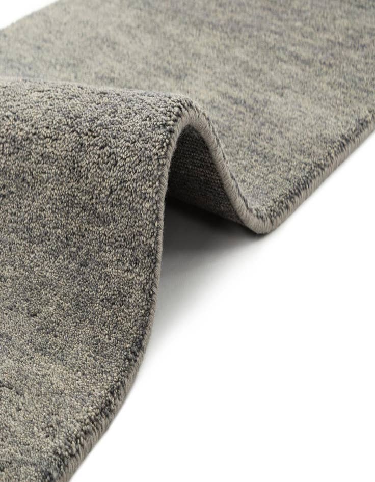 Detail image of 2' 6 x 9' 10 Hand Knotted Gabbeh Wool Runner Rug