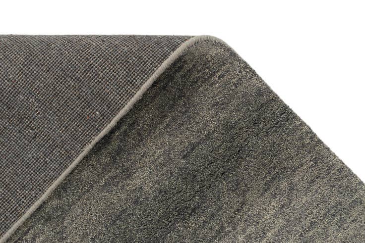Detail image of 2' 6 x 9' 10 Hand Knotted Gabbeh Wool Runner Rug