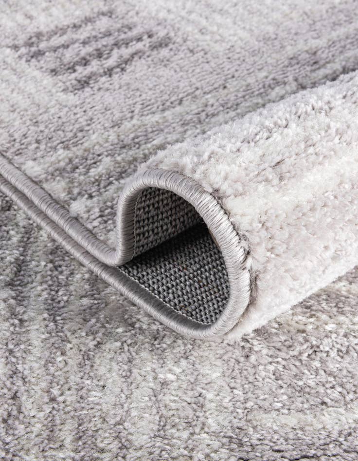 Detail image of 2' 7 x 10' Hanahan Runner Rug