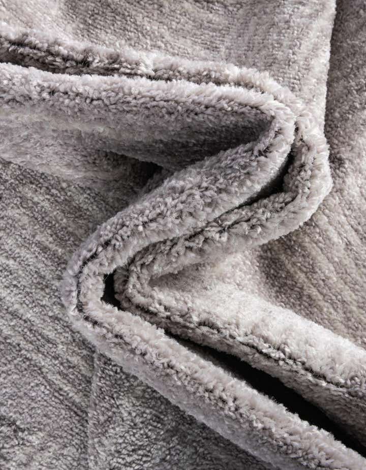 2' 7 x 10' Hanahan Runner Rug