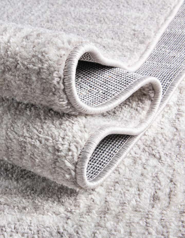 2' 7 x 10' Hanahan Runner Rug