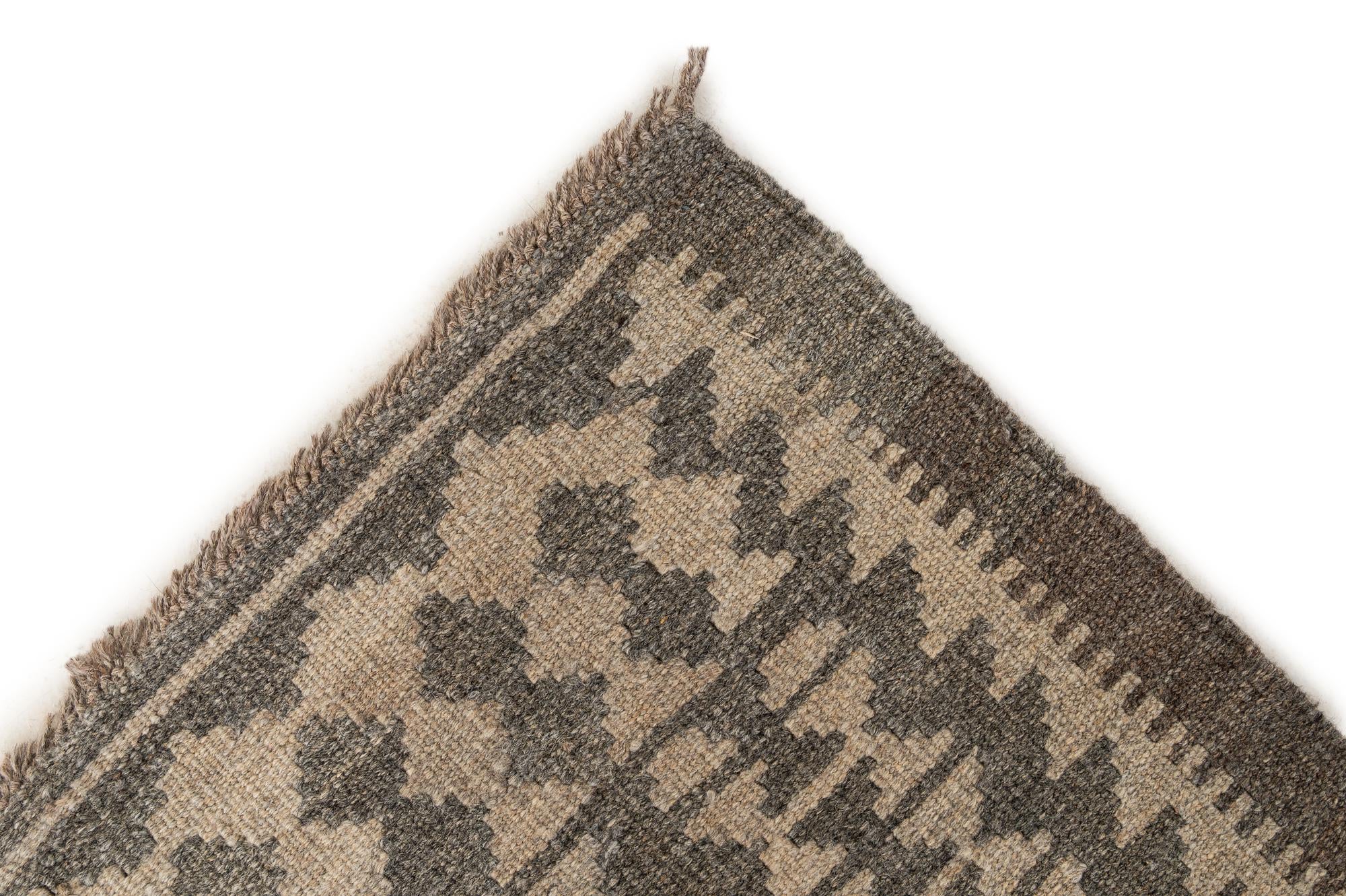 2' 9 x 9' 8 Hand Woven Kilim Maymana Wool Runner Rug