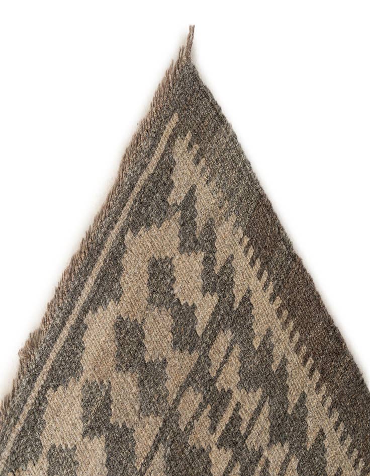 Detail image of 2' 9 x 9' 8  Hand Woven Kilim Maymana Wool Runner Rug