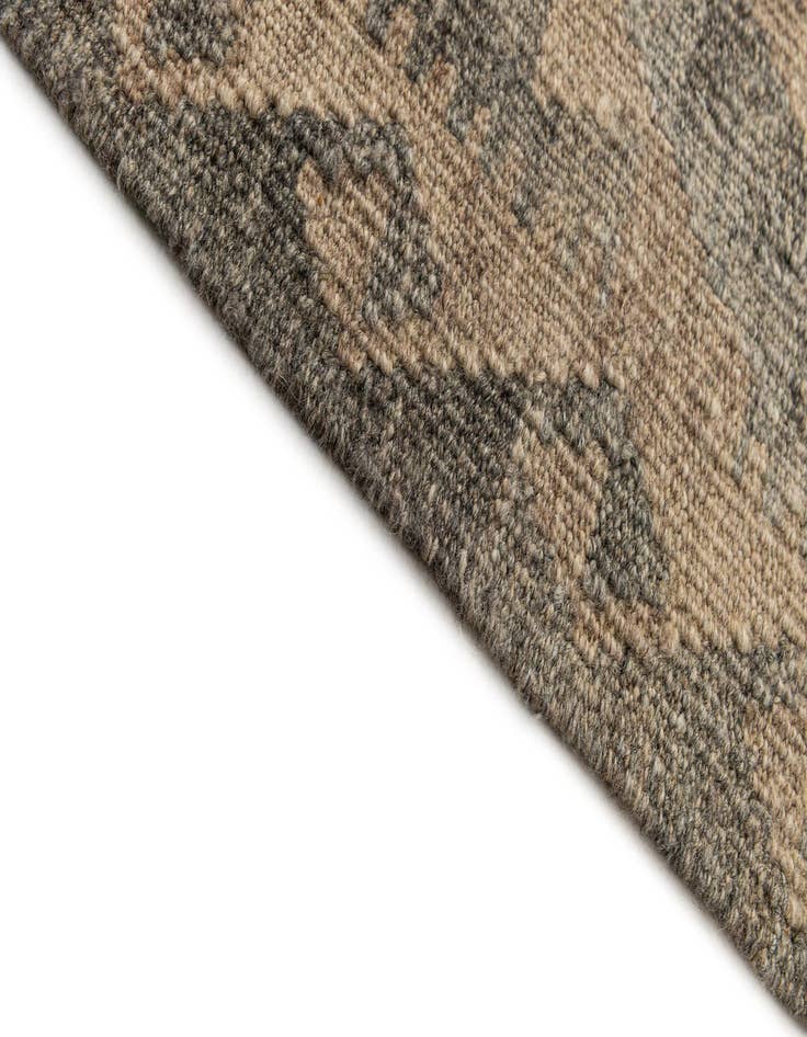 Detail image of 2' 9 x 9' 9 Hand Woven Kilim Maymana Wool Runner Rug