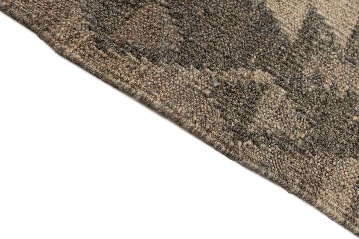 2' 9 x 9' 9 Hand Woven Kilim Maymana Wool Runner Rug