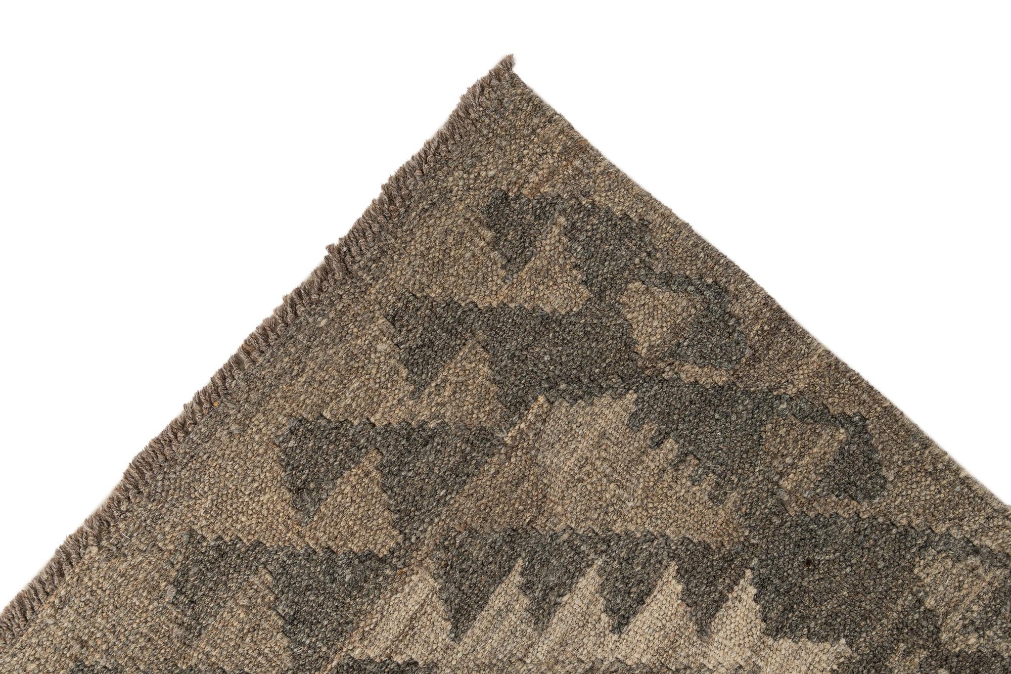 2' 9 x 9' 9 Hand Woven Kilim Maymana Wool Runner Rug