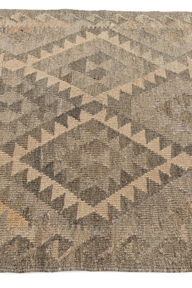 Detail image of 2' 11 x 9' 10 Hand Woven Kilim Maymana Wool Runner Rug