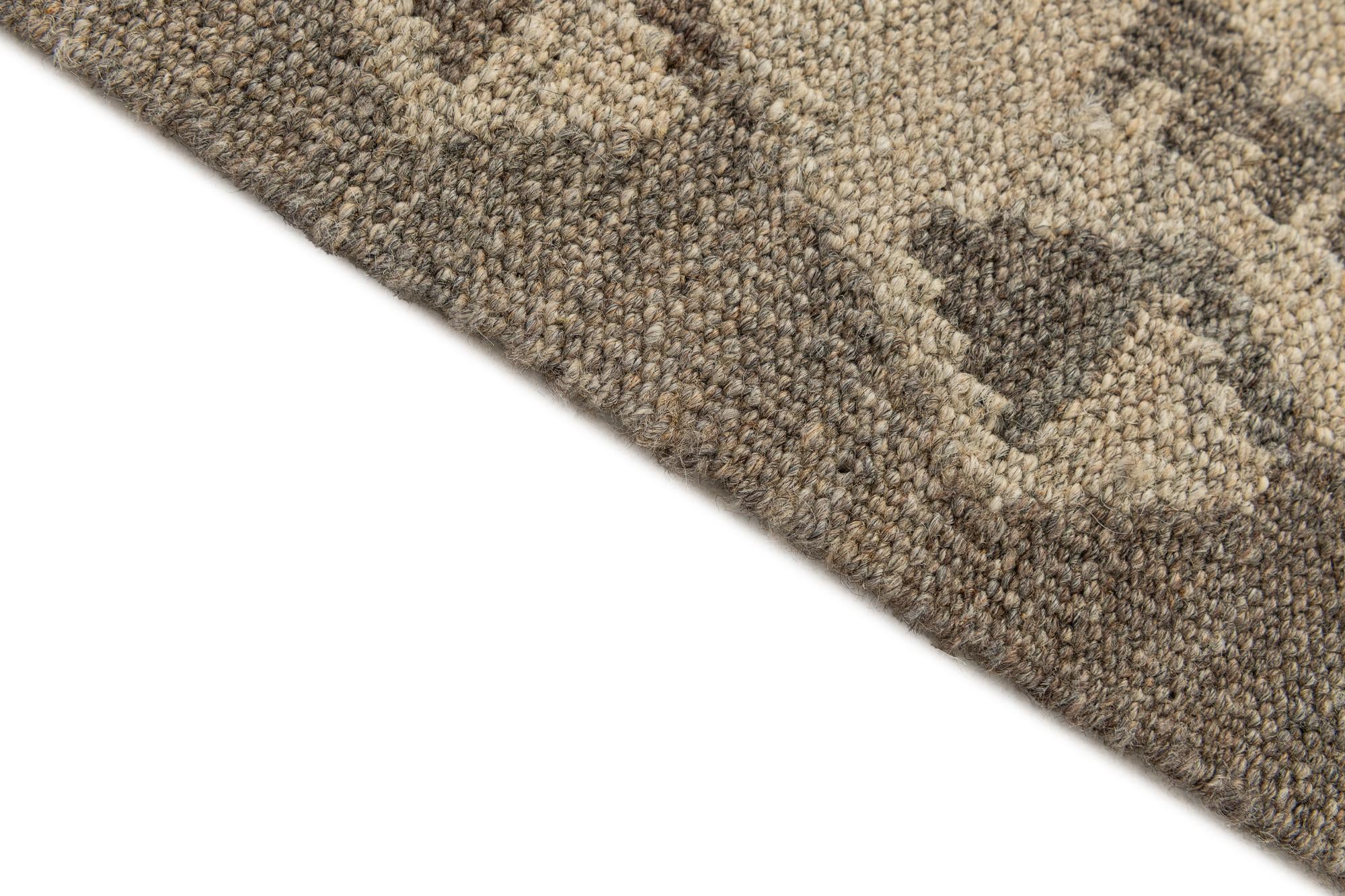 2' 9 x 9' 11 Hand Woven Kilim Maymana Wool Runner Rug