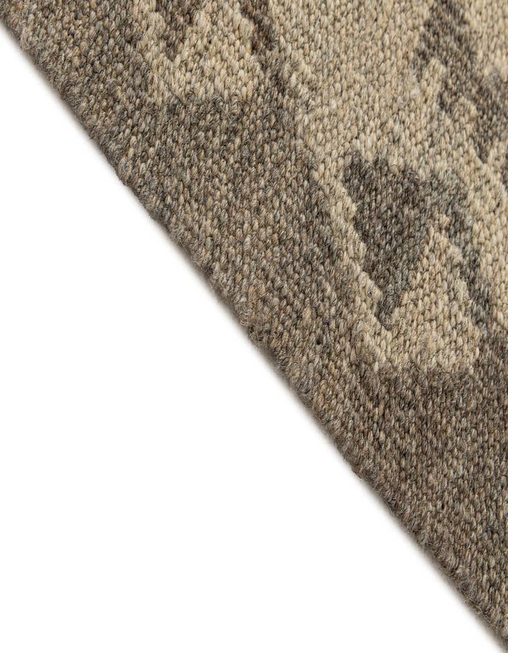 Detail image of 2' 9 x 9' 11  Hand Woven Kilim Maymana Wool Runner Rug