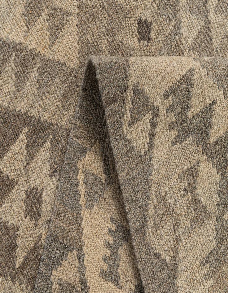 Detail image of 2' 9 x 9' 11  Hand Woven Kilim Maymana Wool Runner Rug